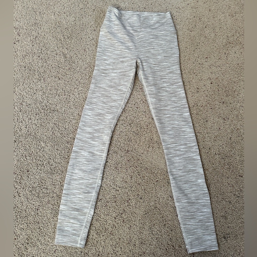 Outdoor Voices flow 7/8 leggings